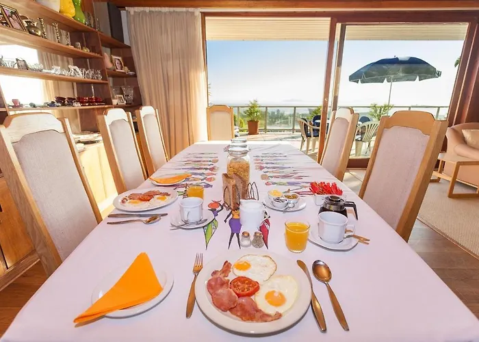 Villa Marina Guest HouseVilla