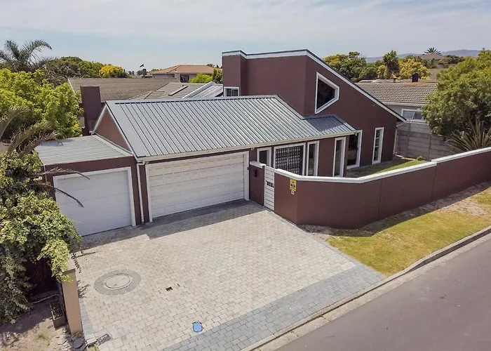 Fairview Crescent By Ctha Villa Cape Town